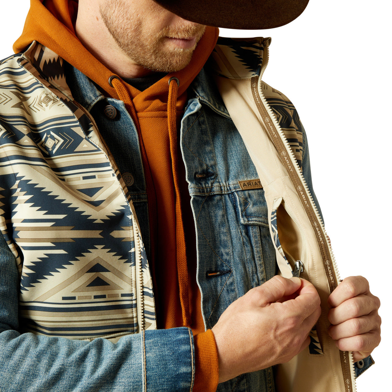 Ariat Men Logo Softshell Vest 10062590