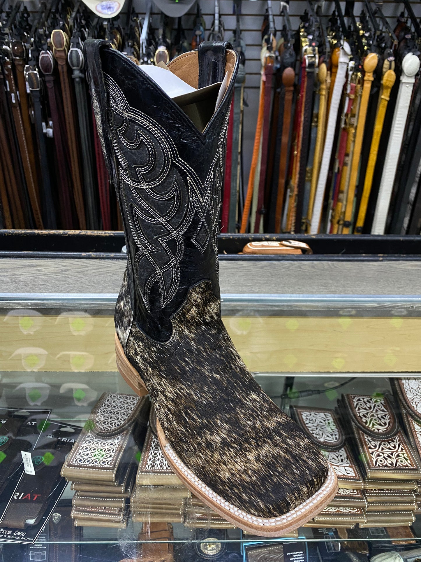 Diligencia Men Pelo Atigerado Western Boot