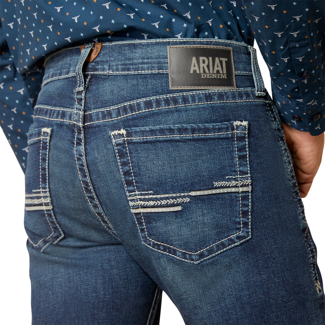 Ariat Men M8 TekStretch Easton Modern Slim 10045385 Jeans