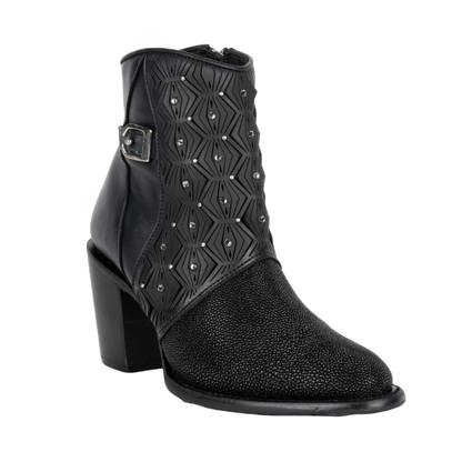 Cuadra WMN Perforated Stingray Short Boot 4V15MA Black