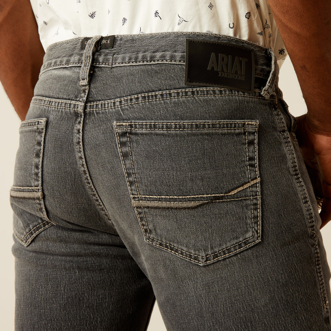 Ariat Men M8 Modern Rolland Straight Leg 10058928 Jeans